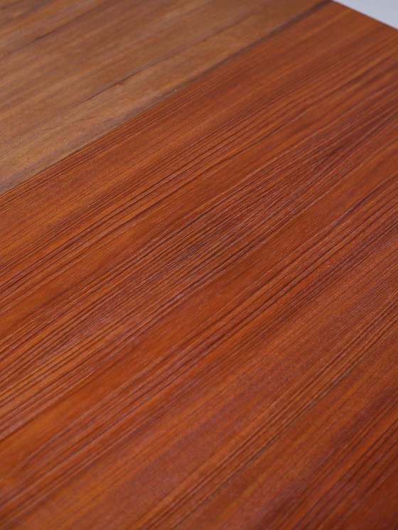 Image 1 of Table à manger ronde extensible Teck Vintage Danois