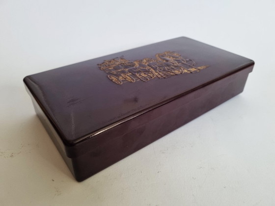 Image 1 of Scatola/scatola in bachelite vintage Mouson con motivo di diligenza - circa 1930-1950