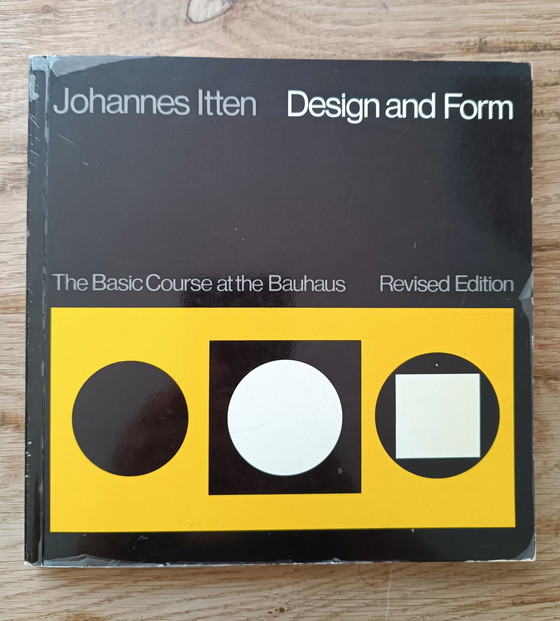 Image 1 of Design e forma: Il corso base del Bauhaus libro
