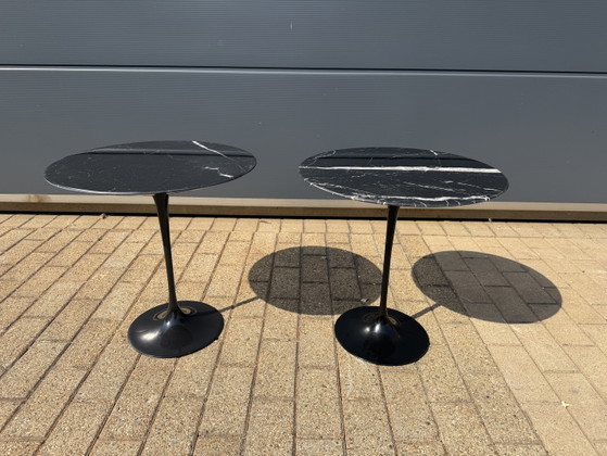 Image 1 of Knoll Tulip side table Nero Marquina marble in NEW CONDITION! Eero Saarinen