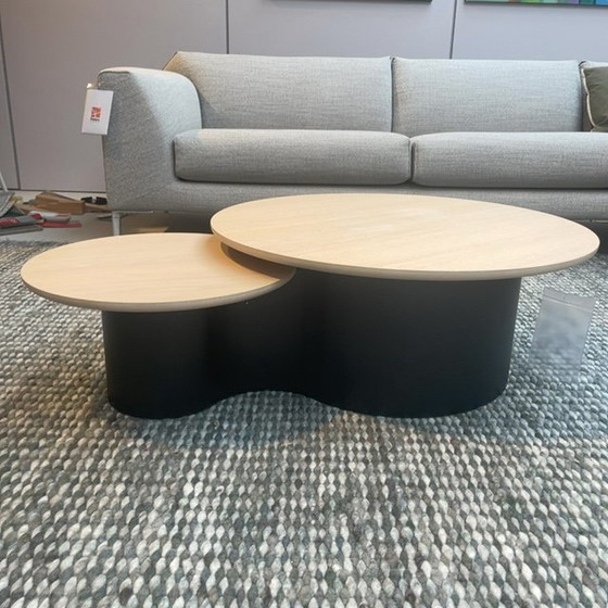 Image 1 of Pode Flowy coffee table