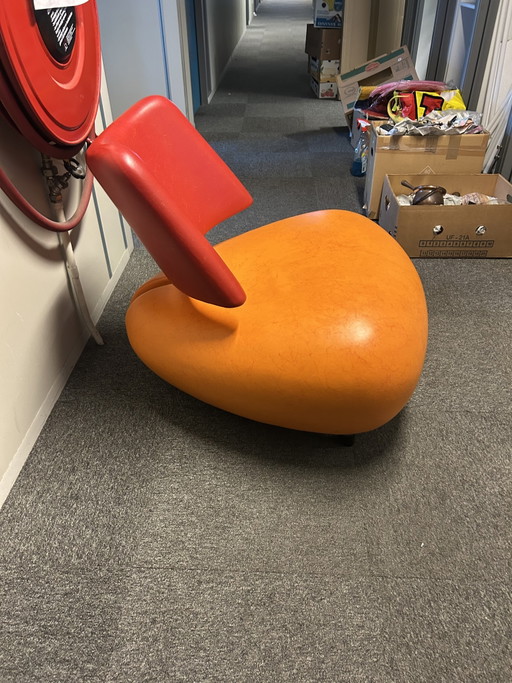 Leolux Pallone Red Orange armchair Mellow Edition