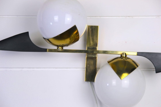 Image 1 of Maison Arlus, midden 20e eeuw, wandlamp van messingglas, Frankrijk, midden 20e eeuw