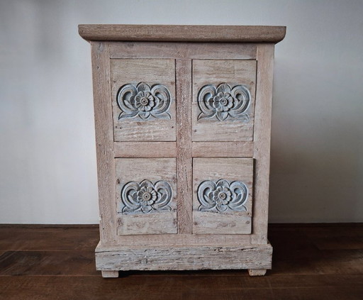 Sideboard with 4 drawers made of recycled teak wood