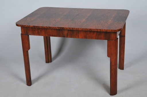 Gerestaureerde uitschuifbare eettafel in art-decostijl, beuken-, sparren- en walnotenhout, Tsjechisch, jaren 1930. – Wood