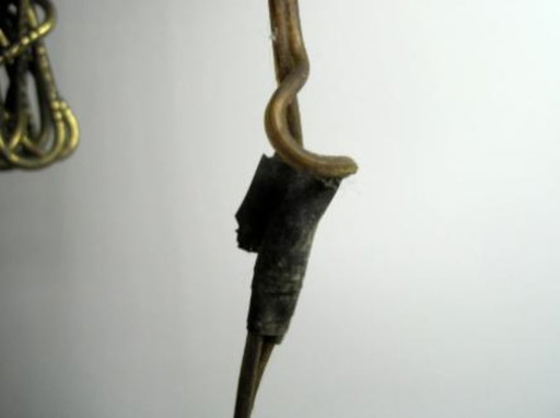 Antiker Kronleuchter, klein, aus Messing und Kristall, Hollywood Regency, 3-flammig