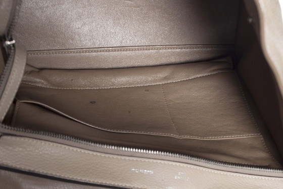 Image 1 of Borsa Celine modello Trapeze, color beige.
