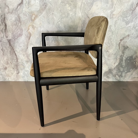 Image 1 of Minotti Yoko eetkamerstoel