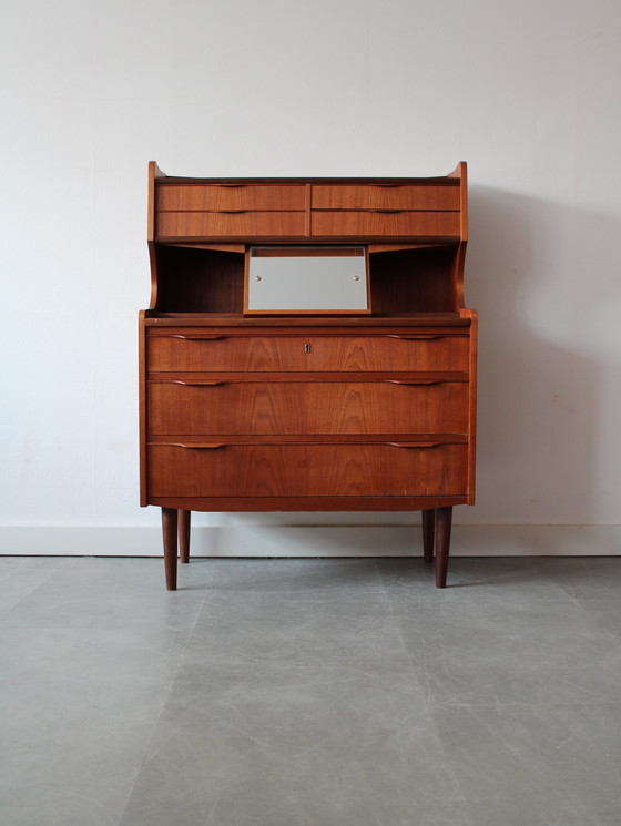 Image 1 of Vintage Deense secretaire in teak 