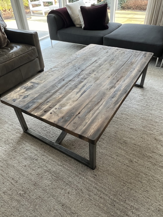 Image 1 of Axel Couchtisch Timothy Oulton