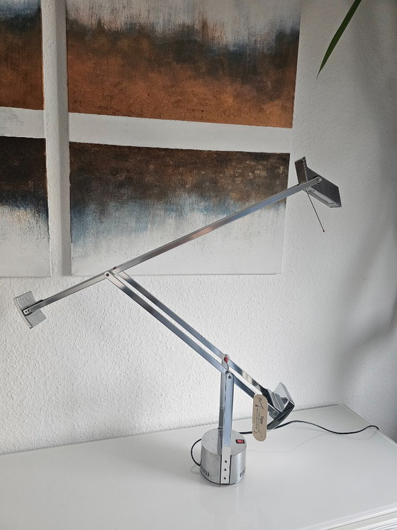 Artemide Tizio – Rare Chrome Limited Edition (Design: Richard Sapper, 1972) – Table lamps, Aluminium (photo 9 of 19)