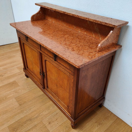 Image 1 of Cassettiera antica vintage, mobile da bagno con piano in marmo