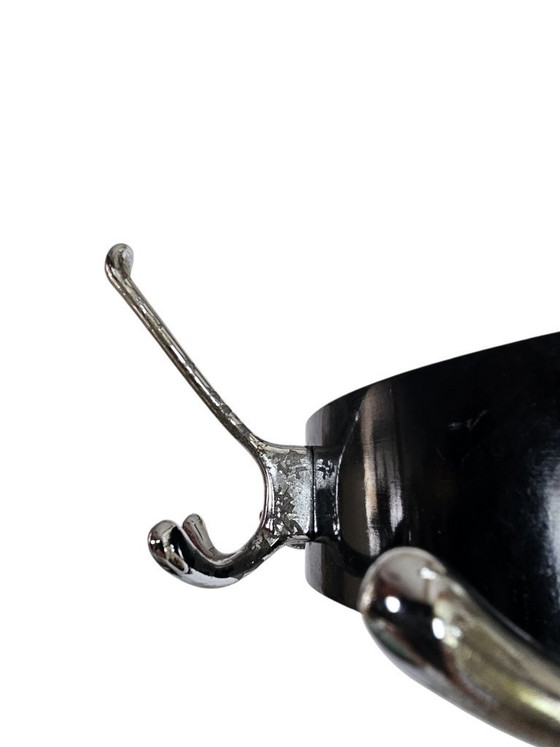 Image 1 of Gispen - Modell 9807 - Industrielle Stehgarderobe mit Karussellfunktion - 1960