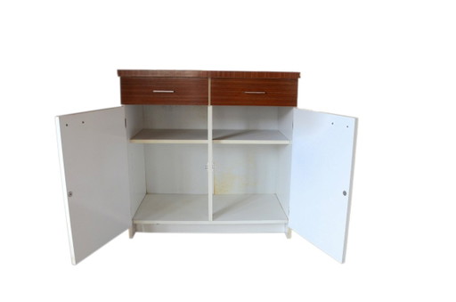 Low Formica Buffet Cabinet, White and Dark Wood, W80xD47xH81cm, Vintage – dressoirs, Metal (photo 2 of 9)
