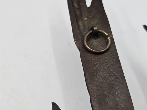 Image 1 of Grande sculpture murale vintage en laiton, représentant un vol d'oiseau.