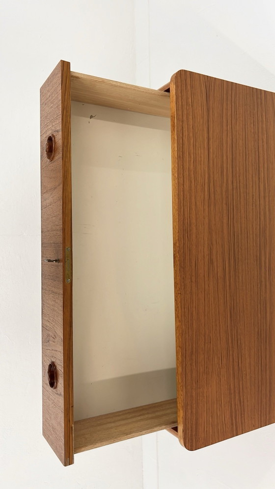 Cassettiera Svedese Vintage in Impiallacciatura di Teak – Cassettiere, Legno, Scandinavian (photo 5 of 12)