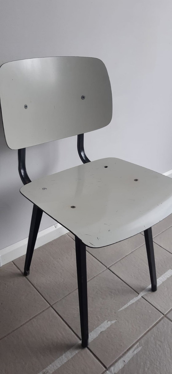 Image 1 of Friso Kramer dining set with 4 Revolt chairs