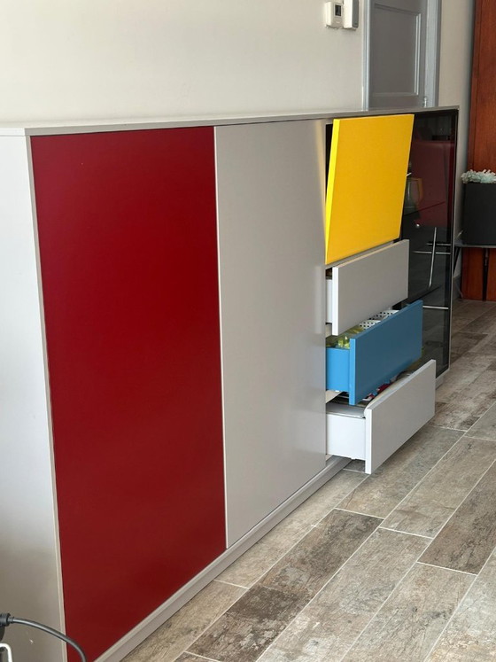 Mondrian-style sideboard – Wood (photo 5 of 5)