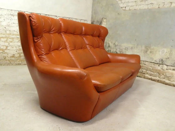 Space Age Sofa Cognac – Cadestin, 3-5 Sitzer Sofas (photo 4 of 12)