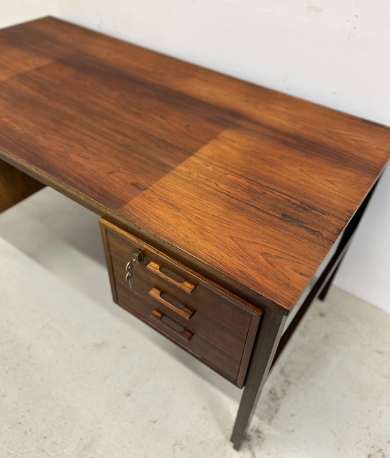 Image 1 of Bureau en bois de rose par Kai Kristiansen pour FM Møbler