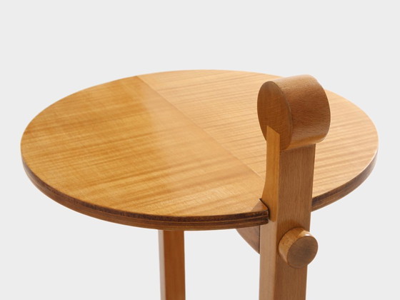 Image 1 of André Groult tafel met vier etages, esdoorn- en beukenhout, circa 1920.