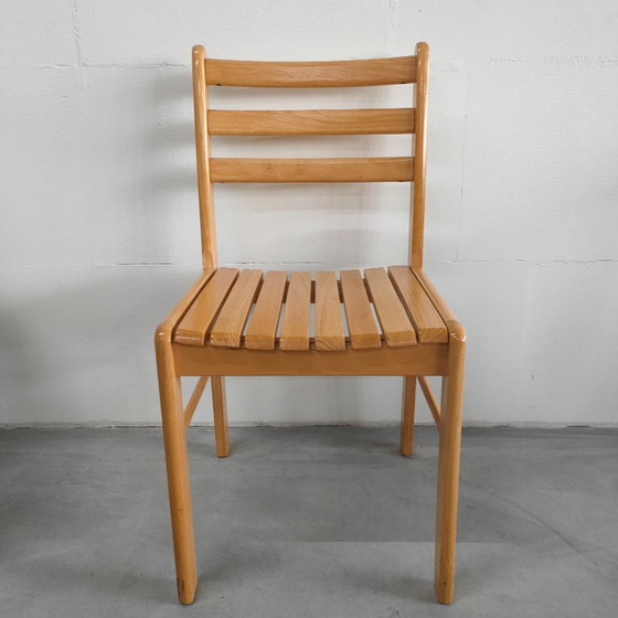 Image 1 of 4 Stühle für das Esszimmer im skandinavischen Stil (helle Farbe)