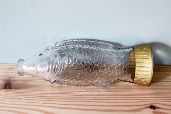 Image 1 of Bouteille vintage en forme de poisson