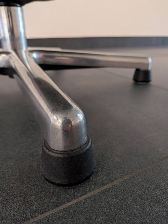 Image 1 of 🟢 Fauteuil lounge Artifort F194 en cuir noir - Geoffrey D. Harcourt