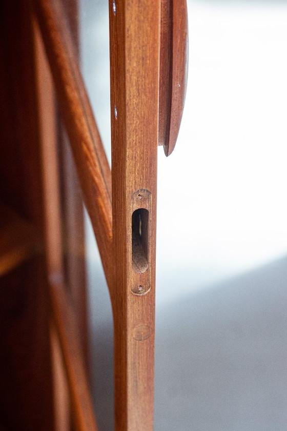 Image 1 of Vintage teakhouten vitrinekast/hoge kast, Dyrlund Deense ladekast, midden 20e eeuw