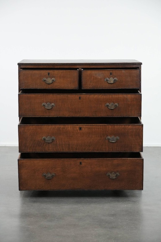 Image 1 of Engelse antieke eikenhouten ladekast/commode uit eind 18e eeuw