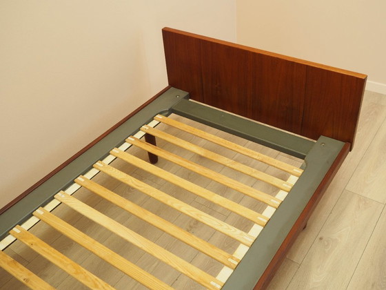 Image 1 of Cama de teca, diseño danés, década de 1960, diseñador: Hans J. Wegner, fabricante: Getama