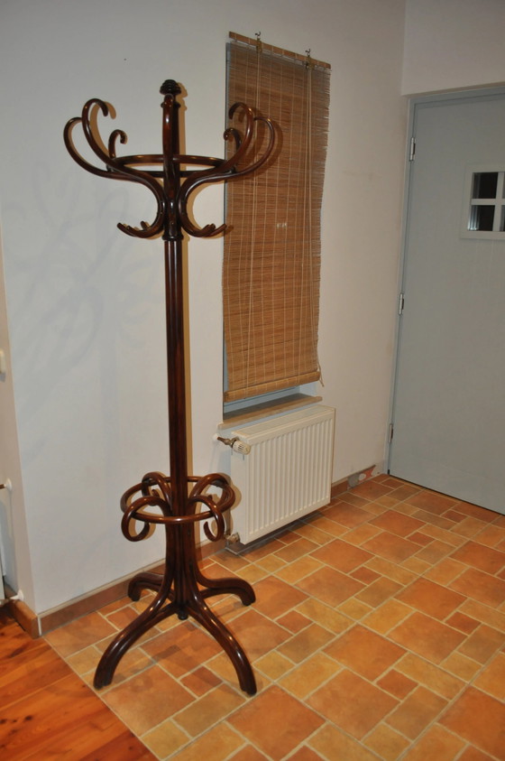 Antique Restored Hungarian Standing Coat Rack from Thonet – Leather, Wood (photo 2 of 8)