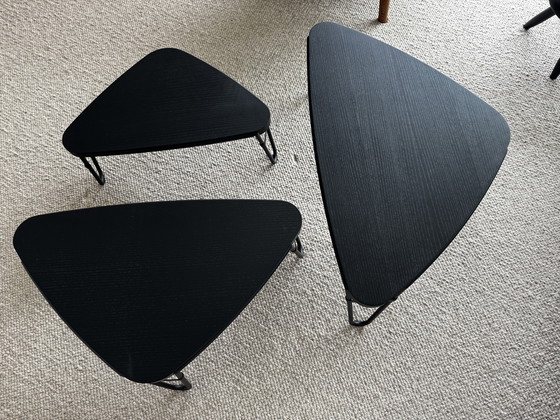 Image 1 of Cassina Petalo – 3 verschachtelte Beistelltische – Charlotte Perriand