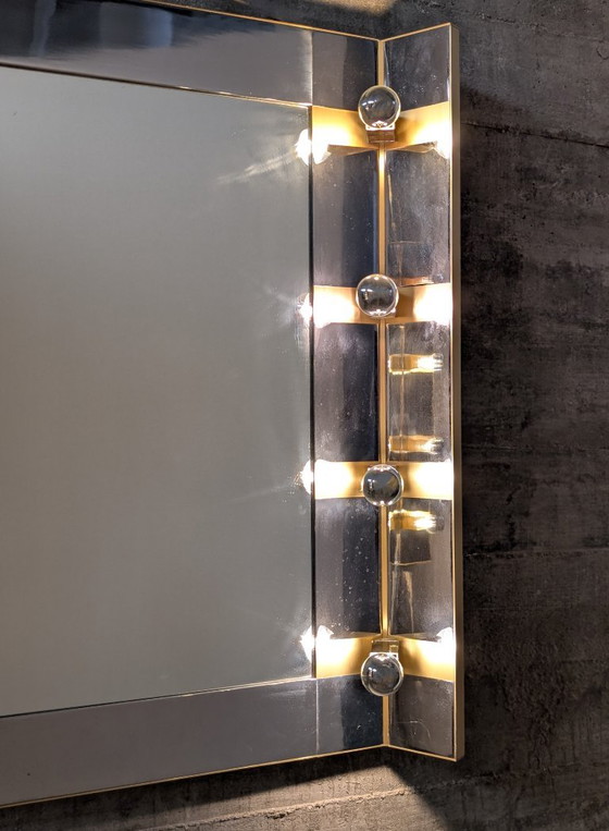 Gaetano Sciolari Mid-Century Modern Illuminated Vanity Wall Mirror in Chrome and Brass, Italy, 1970s – Glass (photo 7 of 18)