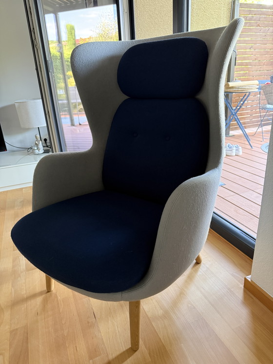 Image 1 of Original Fritz Hansen Ro™ Lounge Chair – Jaime Hayon – Designer-Sessel