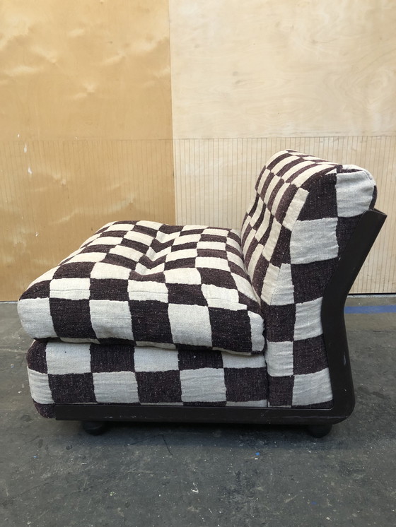 Image 1 of Amanta BB Italia nouveau gestoffeerd