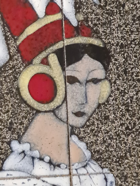 Image 1 of Glasierte Keramikwandplatte – Stilisierte weibliche Figur – signiert Capra – 1970er Jahre