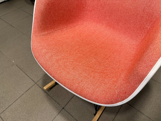 Vitra | Eames | RAR | Poppy Red/Ivory | 1 piece – Rocking chairs, Metal, Plastic (photo 6 of 10)