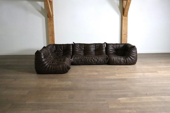 Image 1 of Original Ligne Roset Togo sofa en cuir par Michel Ducaroy, 1970