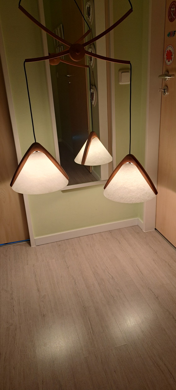 Image 1 of Lámpara colgante Domus en teca – Estilo Mid Century – 2 luces – Excelente estado