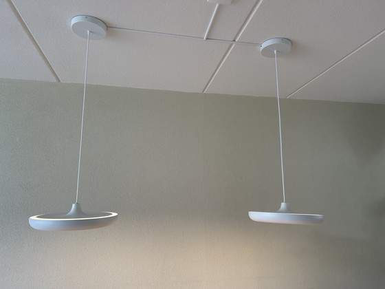 Image 1 of Twee gloednieuwe Umage Cassini hanglampen