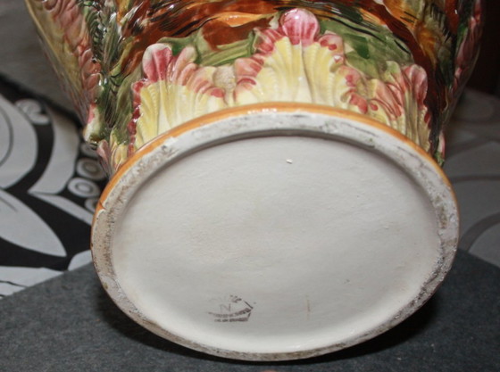 Image 1 of Capodimonte decorative vase with lid – Italian ceramics – 44 cm