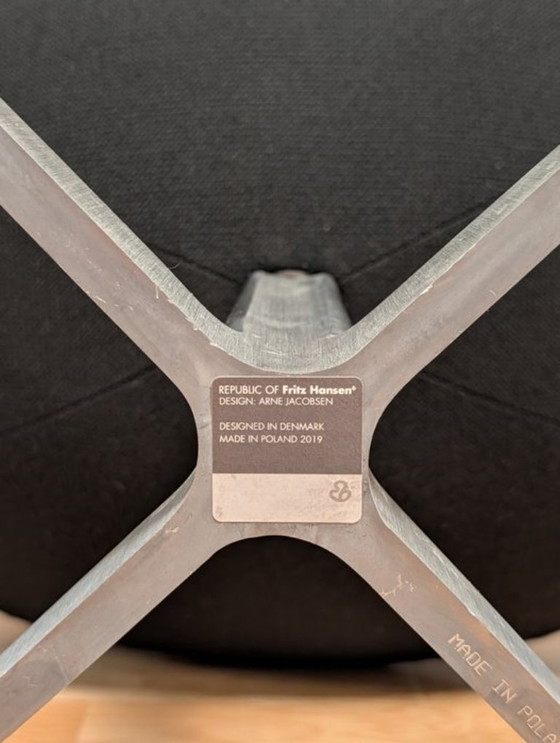 Image 1 of Arne Jacobsen Egg Chair with Ottoman