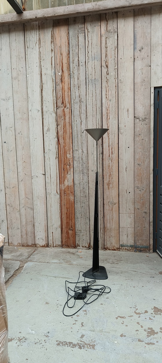 Image 1 of Lampadaire vintage Ikea au design rétro rare des années 90