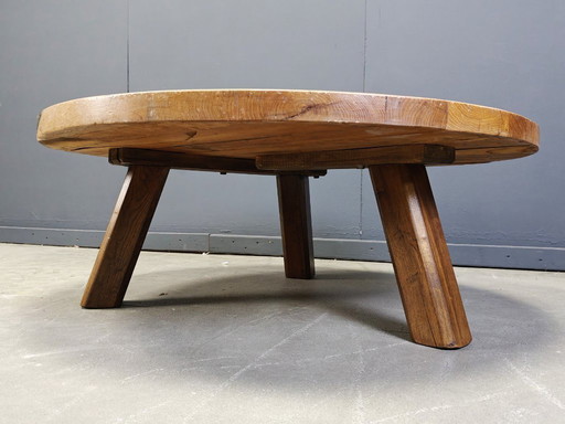 Large tripod round wooden brutalist coffee table, 1960s