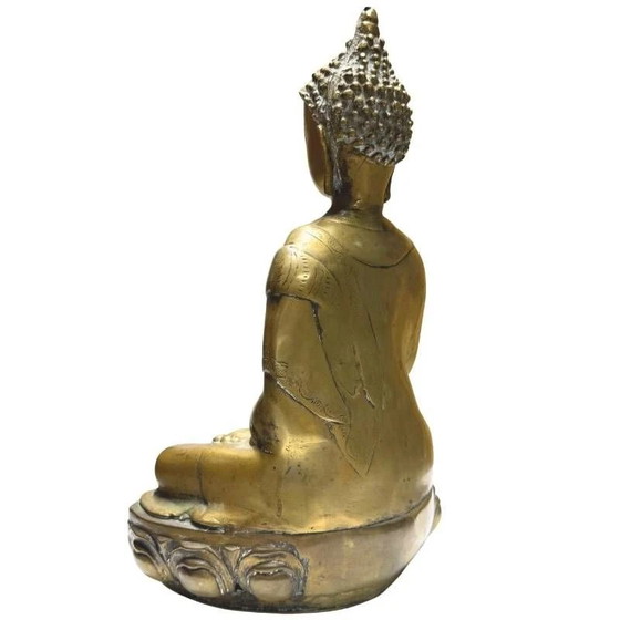 Gilt-bronze Buddha on Lotus Throne – 18th–Early 19th Century – Lot 425 – Sculpture (photo 6 of 10)