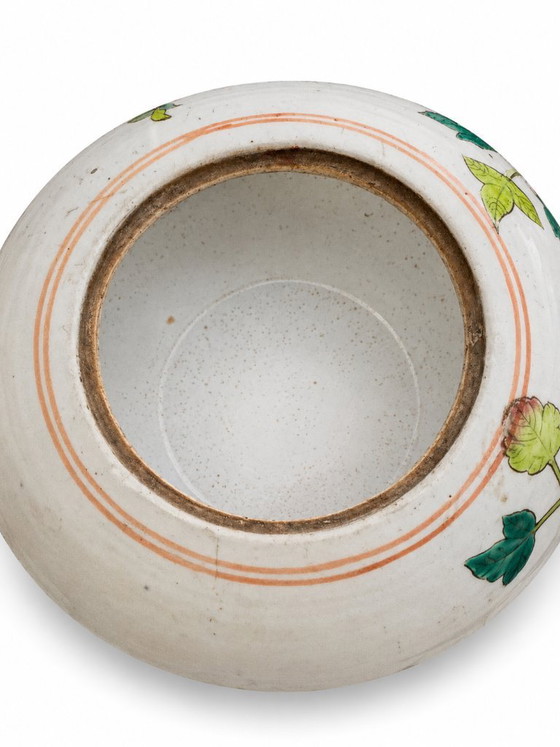 Image 1 of Jarrón de porcelana chino de la dinastía Qing