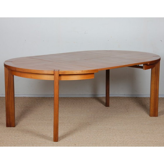 Image 1 of Round extendable wooden dining table produced by Monopoly, 1970