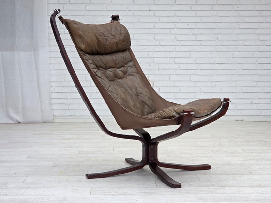 Image 1 of 1970s, Norwegian design by Sigurd Ressel, lounge chair, model "Falcon".