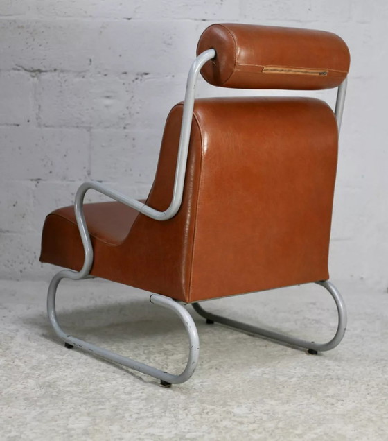 Image 1 of Space Age armchair